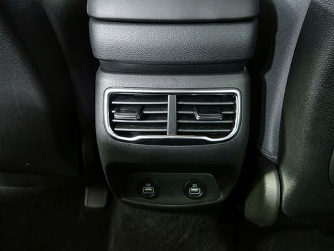Used 2023 Hyundai Santa Fe SEL FWD image 19
