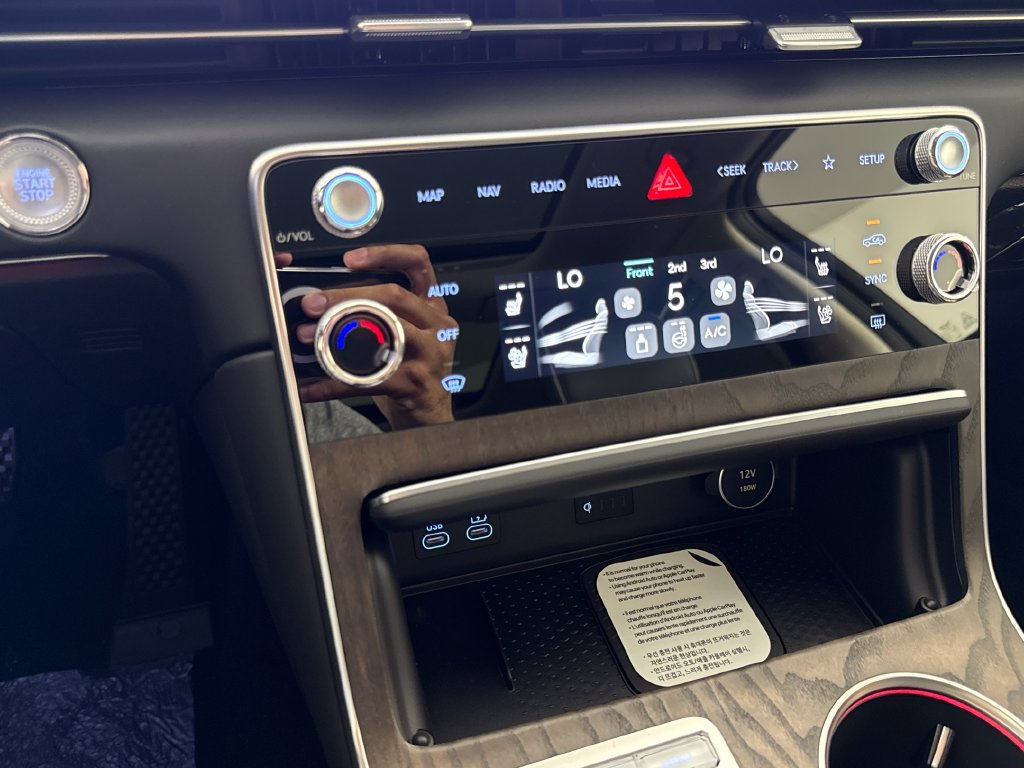 New 2026 Genesis GV80 3.5T Prestige AWD/4WD image 20
