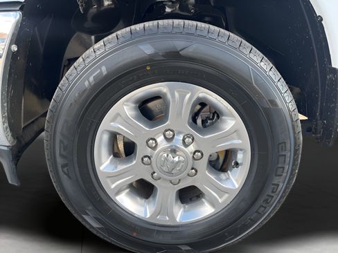 Used 2023 RAM 3500 Big Horn w/ Level 1 Equipment Group AWD/4WD image 23