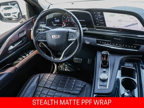 Used 2023 Cadillac Escalade ESV V w/ LPO, ONYX Package AWD/4WD image 15