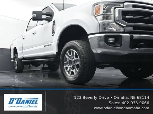 Used 2022 Ford F250 Lariat w/ Lariat Value Package AWD/4WD image 14