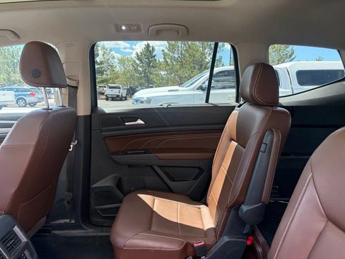 Used 2022 Volkswagen Atlas SE AWD/4WD image 17