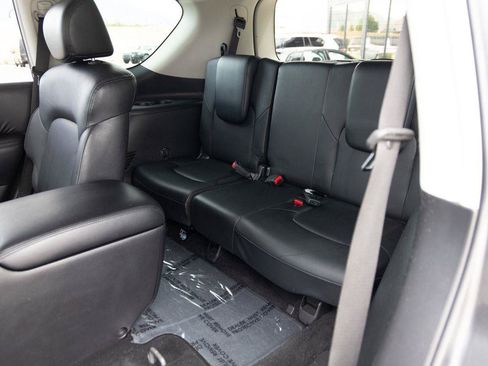 Used 2023 Nissan Armada SL w/ Captain's Chairs Package AWD/4WD image 17