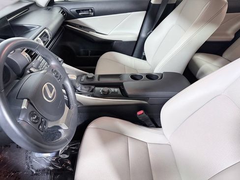 Used 2014 Lexus IS 250 AWD w/ Premium Package image 19