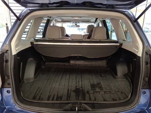 Used 2018 Subaru Forester 2.5i Premium w/ All-Weather Package image 27