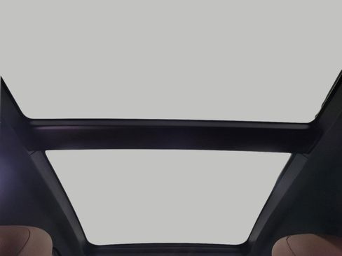 Used 2024 Mercedes-Benz GLE 350 4MATIC image 24