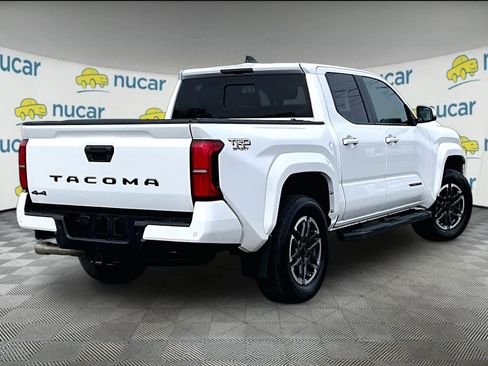 Used 2024 Toyota Tacoma TRD Sport w/ TRD Sport Upgrade Package image 6