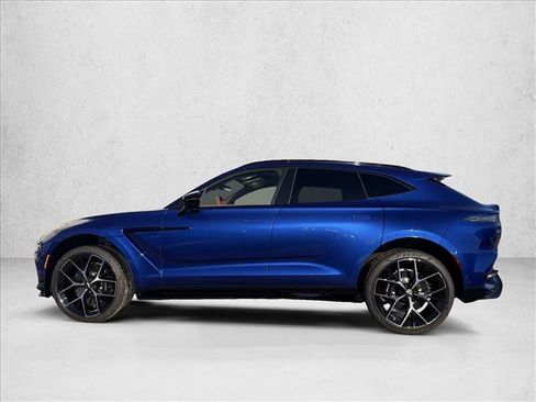 Used 2026 Aston Martin DBX 707 AWD/4WD image 2