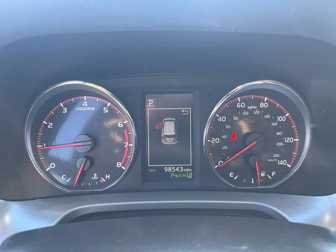 Used 2016 Toyota RAV4 SE AWD/4WD image 17