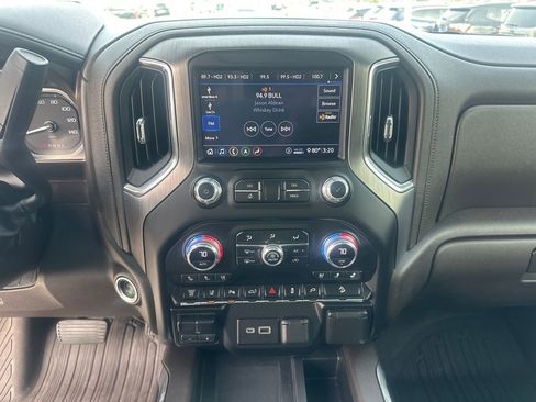 Used 2020 GMC Sierra 2500 Denali w/ Denali Ultimate Package image 27