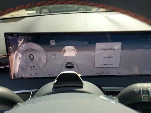 New 2026 Genesis GV70 3.5T Sport Advanced AWD/4WD image 15