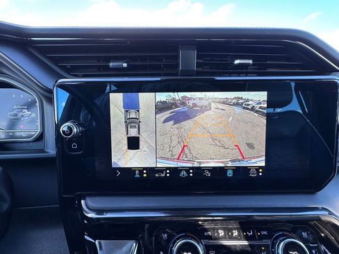 Used 2022 GMC Sierra 1500 AT4X image 29