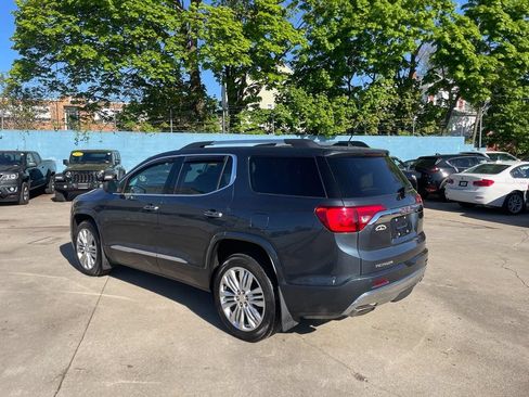 Used 2019 GMC Acadia Denali w/ Technology Package AWD/4WD image 8