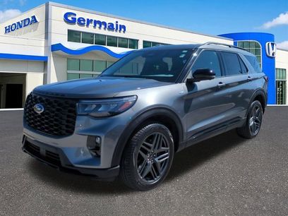 Used 2025 Ford Explorer ST-Line w/ ST-Line Street Pack