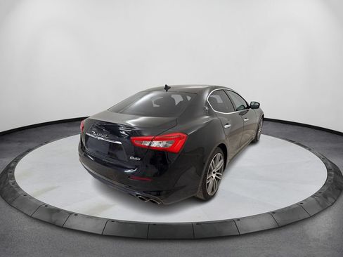 Used 2019 Maserati Ghibli S GranLusso RWD image 6