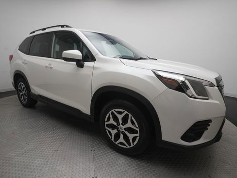 Used 2024 Subaru Forester Premium AWD/4WD image 37
