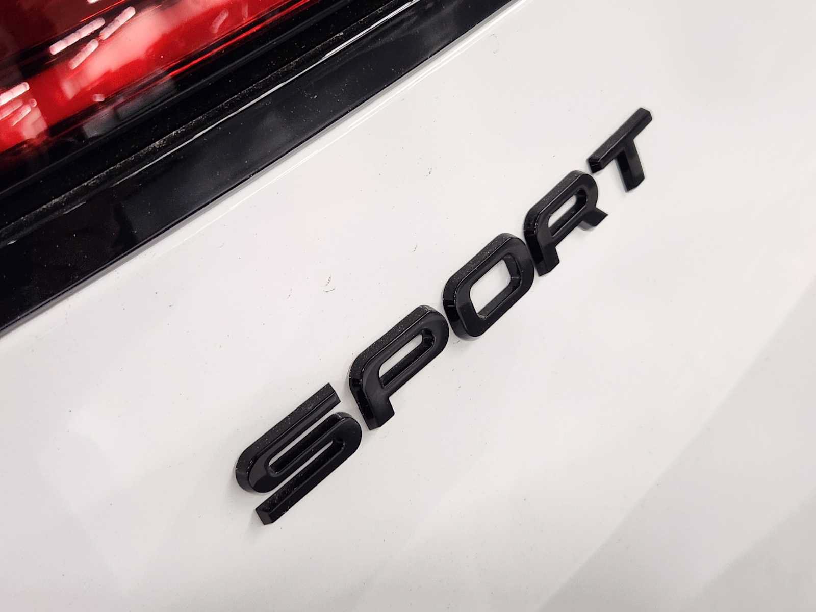 New 2027 Land Rover Range Rover Sport SE AWD/4WD image 13