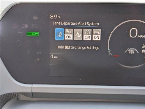 New 2025 Toyota bZ4X FWD image 10