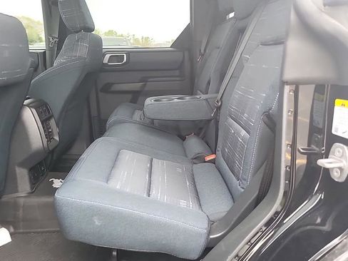 Used 2025 Ford Bronco Heritage Edition AWD/4WD image 8