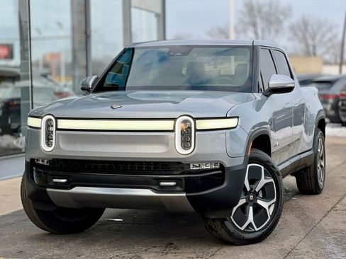 Used 2024 Rivian R1T Adventure image 35