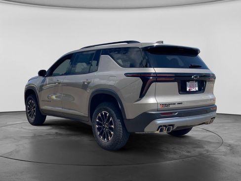 New 2026 Chevrolet Traverse Z71 w/ Driver Confidence Package AWD/4WD image 6