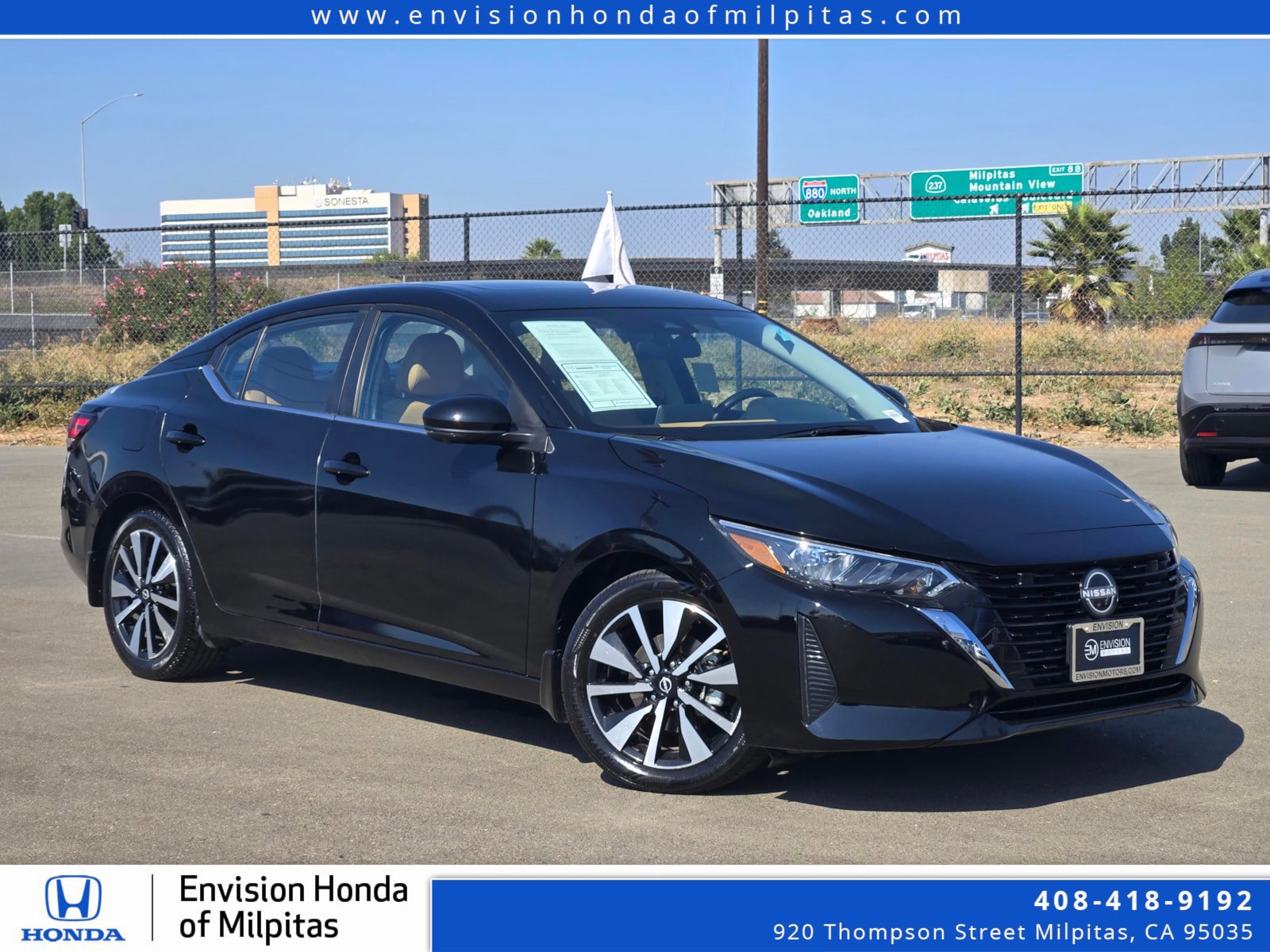 Used 2025 Nissan Sentra SV w/ SV Premium Package FWD image 1