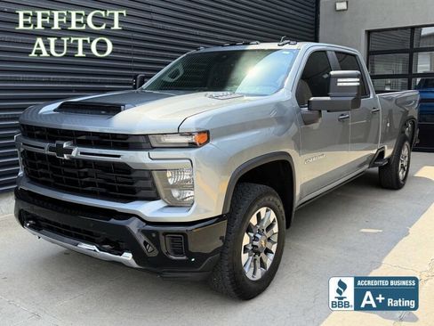 Used 2026 Chevrolet Silverado 2500 Custom w/ Custom Value Package AWD/4WD image 1