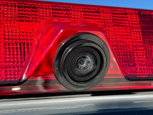 Used 2021 Ford F150 Lariat image 8