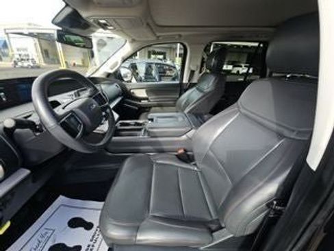 Certified 2025 Ford Expedition Max Active AWD/4WD image 13