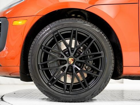 Used 2024 Porsche Macan GTS image 38