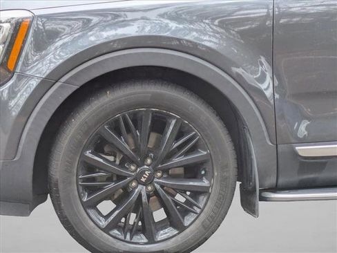 Used 2020 Kia Telluride SX w/ SX Prestige Package image 9