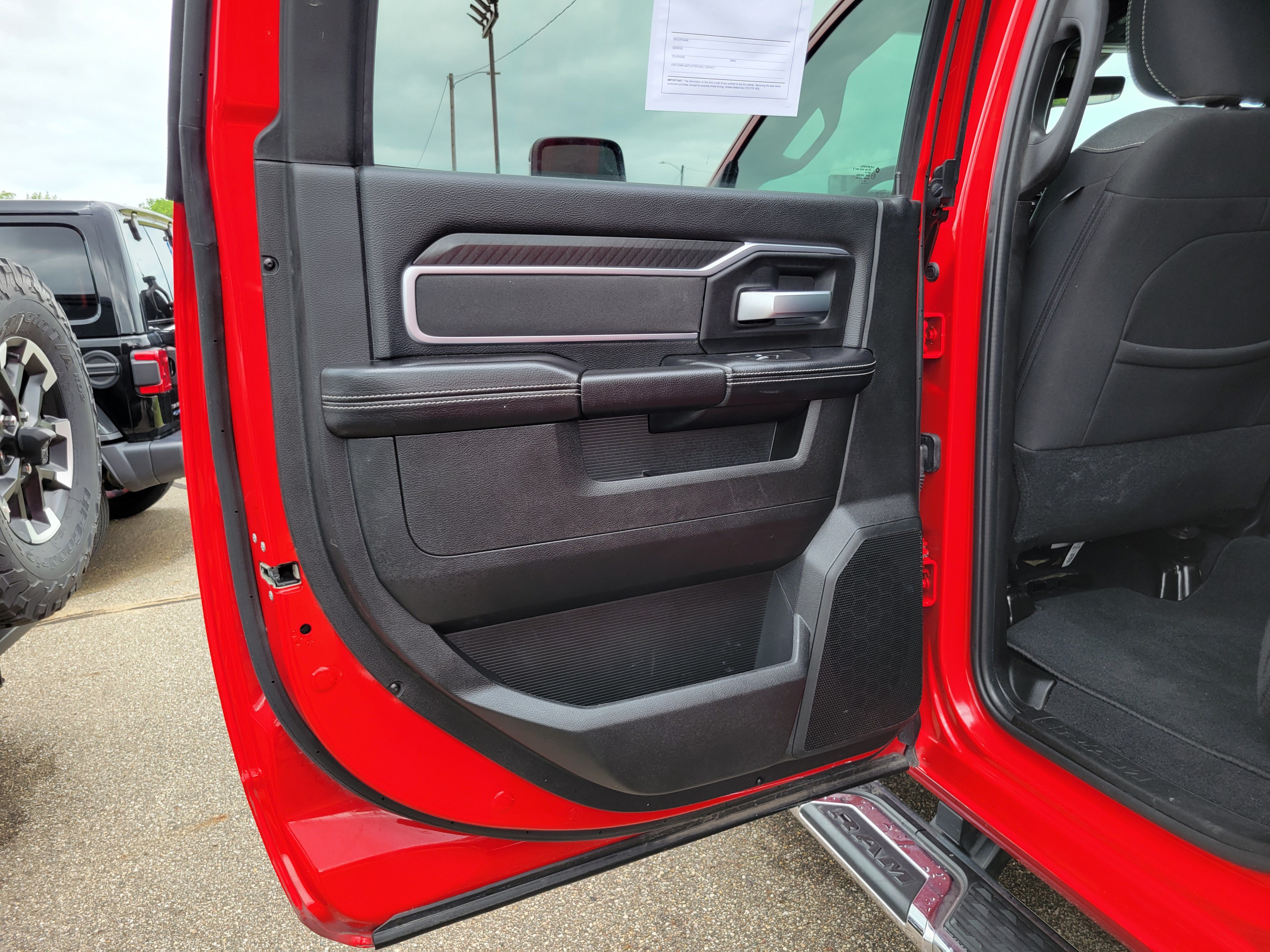 Used 2026 RAM 2500 Big Horn AWD/4WD image 19