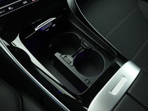 New 2026 Mercedes-Benz C 300 Sedan image 6