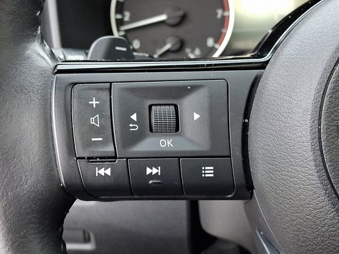 Certified 2022 Nissan Rogue SL w/ SL Premium Package image 23