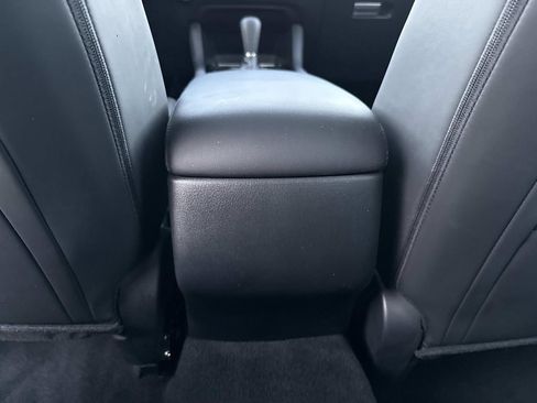 Certified 2025 MAZDA MAZDA3 2.5 Turbo Sedan w/Premium Plus image 23