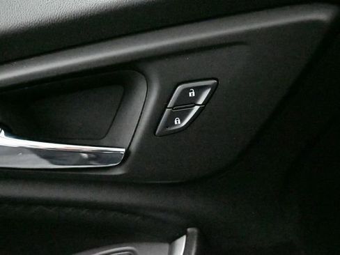Used 2025 Chevrolet Malibu LT FWD image 19