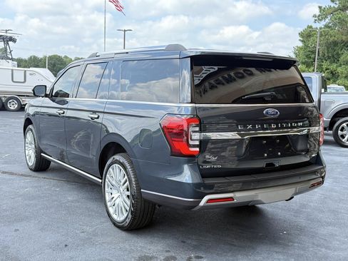 Used 2024 Ford Expedition Max Limited AWD/4WD image 3