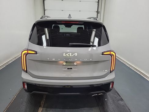 Used 2024 Kia Telluride SX AWD/4WD image 9