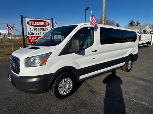 Used 2015 Ford Transit 350 XLT image 2