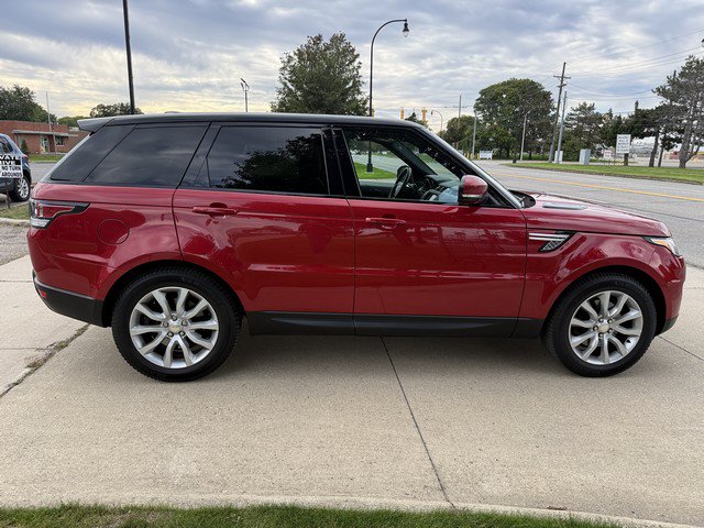 Used 2015 Land Rover Range Rover Sport HSE AWD/4WD image 4