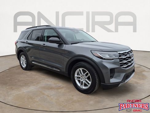 Used 2025 Ford Explorer Active RWD image 1