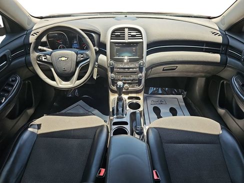 Used 2015 Chevrolet Malibu LT w/ Power Convenience Package FWD image 13