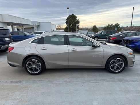 Used 2024 Chevrolet Malibu LT image 8