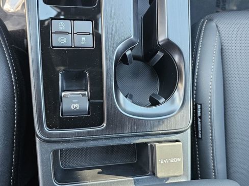 New 2026 Subaru Outback Limited image 30