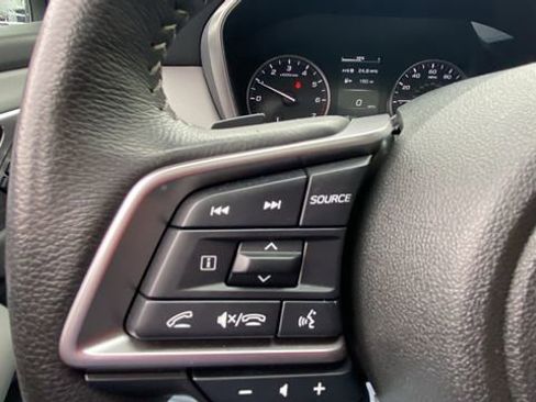 Certified 2025 Subaru Outback Limited AWD/4WD image 24