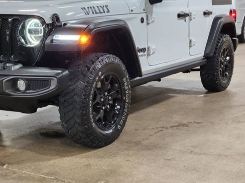 Used 2021 Jeep Wrangler Unlimited Sport AWD/4WD image 17