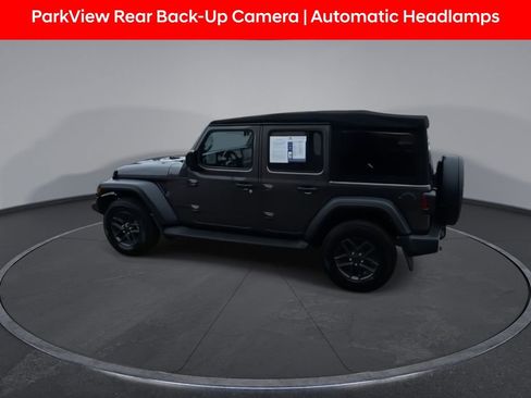 Used 2024 Jeep Wrangler Sport S image 7