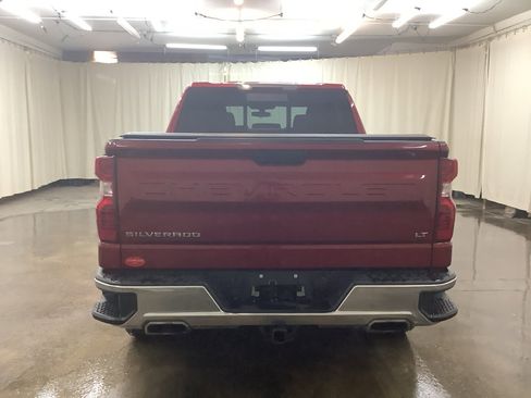 Used 2022 Chevrolet Silverado 1500 LT image 7