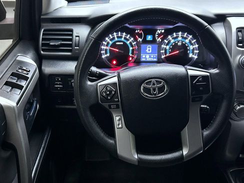 Used 2019 Toyota 4Runner SR5 image 12