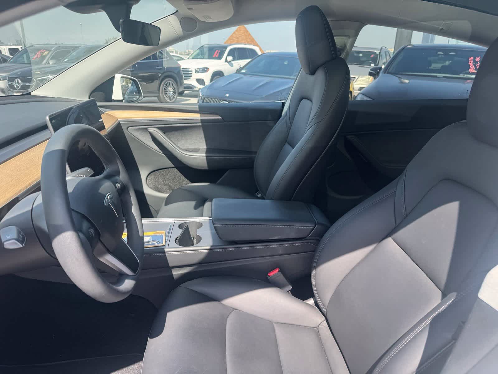 Used 2023 Tesla Model Y Long Range AWD/4WD image 6